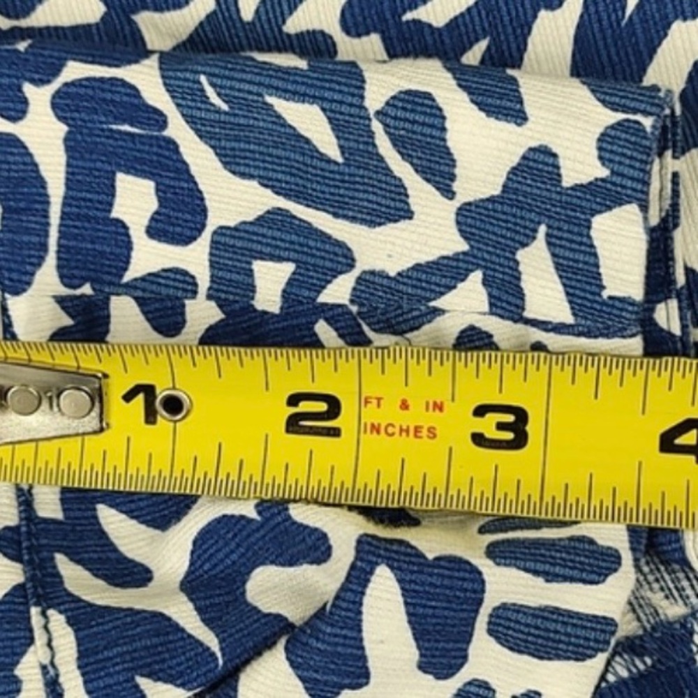 Lilly Pulitzer 4” Adie Shorts in Indigo Home Slice Print. Women's Size  00 - Picture 5 of 6